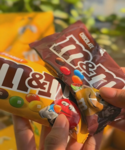 M&M's Peanut Flavour Chocolate Gift Bags (1080g) 24 x 45g