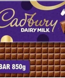 Cadbury Dairy Milk Chocolate Gift Bar, The Classic Creamy Taste, Perfect for Sharing or Gifting, Extra-Large, 850 g (Pack of 1)